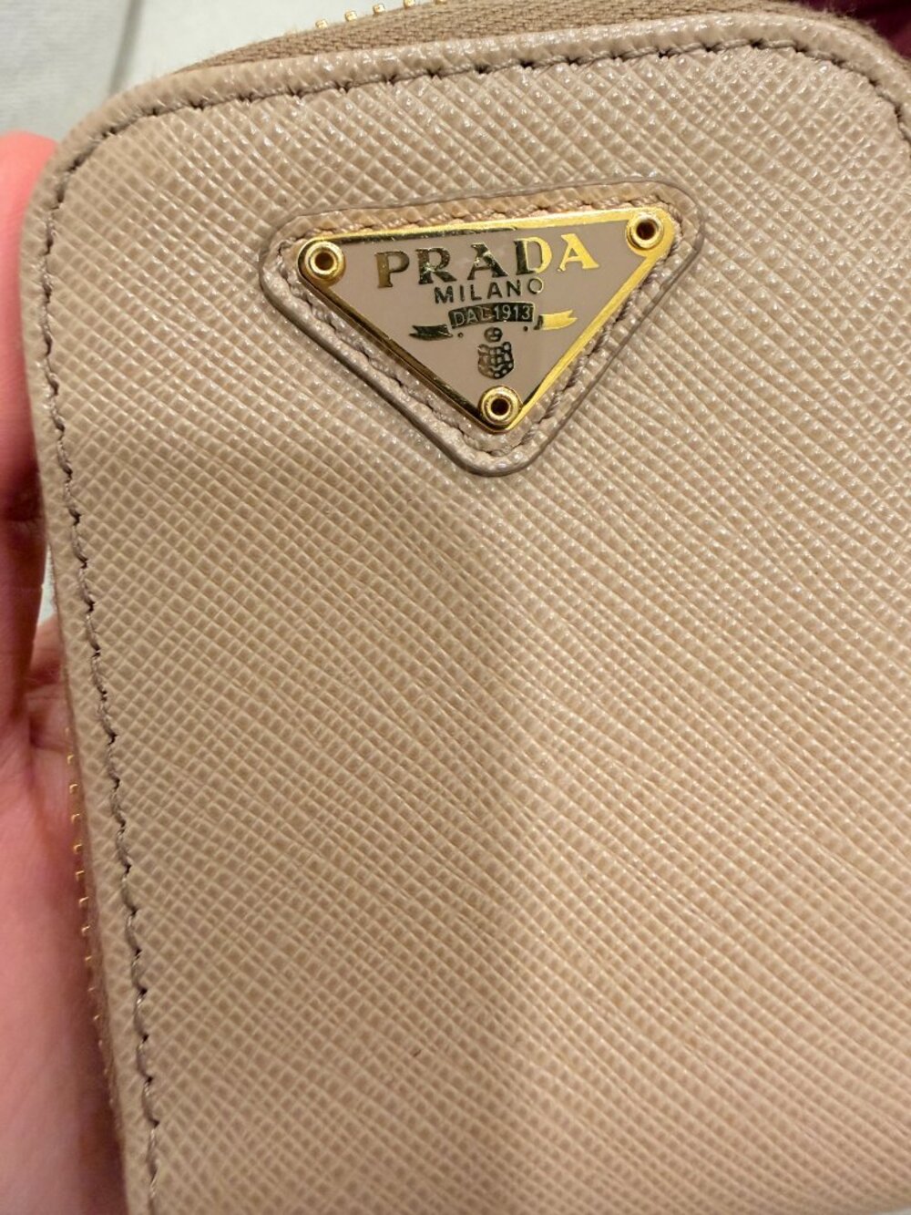 Prada Re-Edition 2005 in Saffiano Leather - Picture 8 of 8